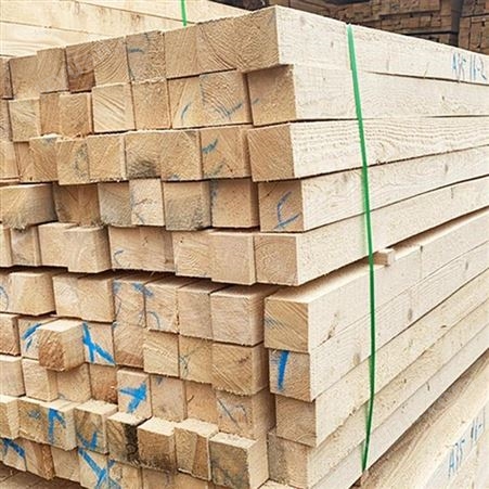 建筑方木加工 呈果樟子松建筑方木加工厂家长期批发工地木方