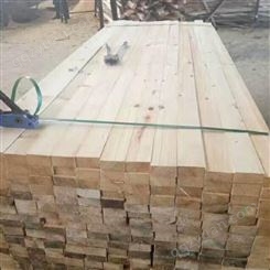 呈果木业定制工程方木 辐射松建筑木方 建筑口料批发