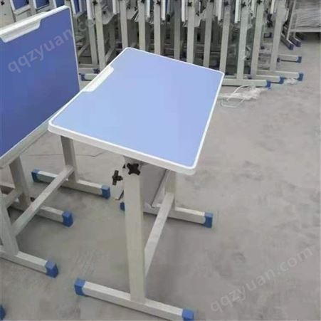 智学校园   单人折叠桌厂家价格 移动方便 节省空间
