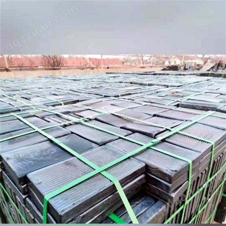 铸石板厂家供应热电厂储煤仓用耐磨铸石板 工业防护带孔微晶铸石板