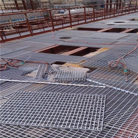 冷镀锌扇形钢格板 栈桥路栅板定制发货 防积污物 网孔长100mm拓疆