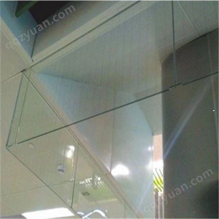 固定式挡烟垂壁玻璃厂家供应 玻璃挡烟垂壁规格齐全 定制固定式挡烟垂壁玻璃