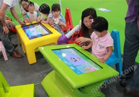 学前幼儿少儿触摸桌 互动游戏桌 多人学习识字桌